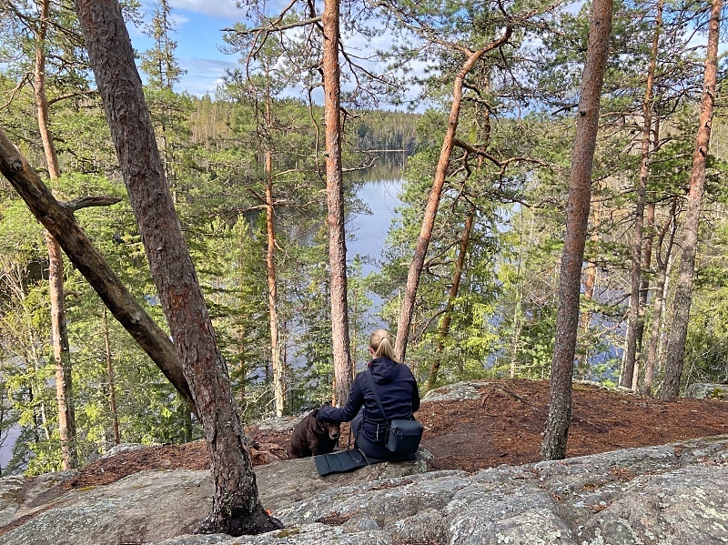 Hyypiön kierroksella on hieno näköalapaikka Hyypiönkalliolla