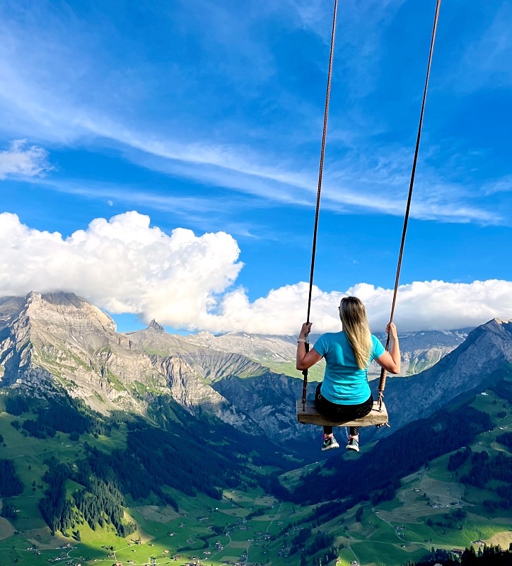 Jättikeinu Adelbodenissa Sveitsissä