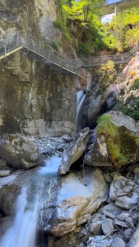 Choleren rotko Adelboden