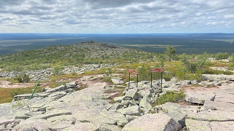 Pyhä-Nattasen opasteet