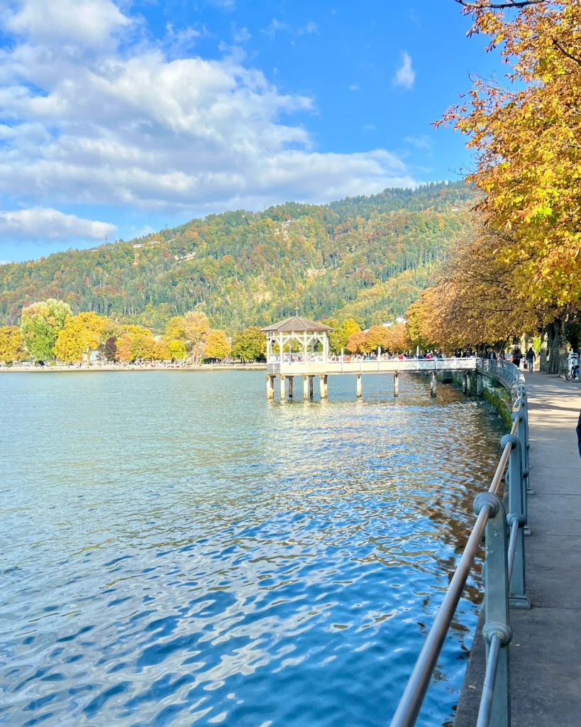 Ruksamaisemaa Bregenzistä Itävallasta 3 maan maratonin aikaan.